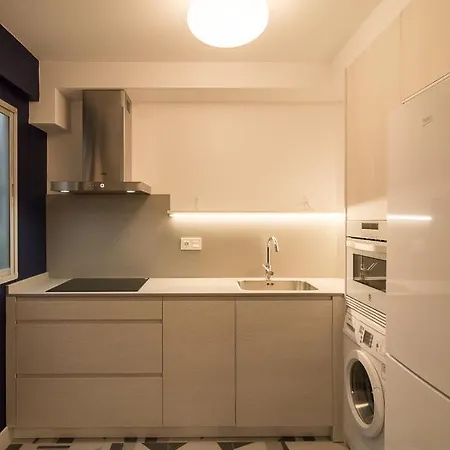 Nahima Parking Free * San Sebastián