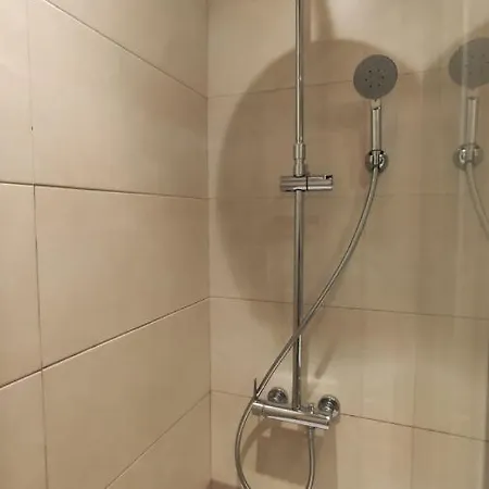 Nahima Parking Free *